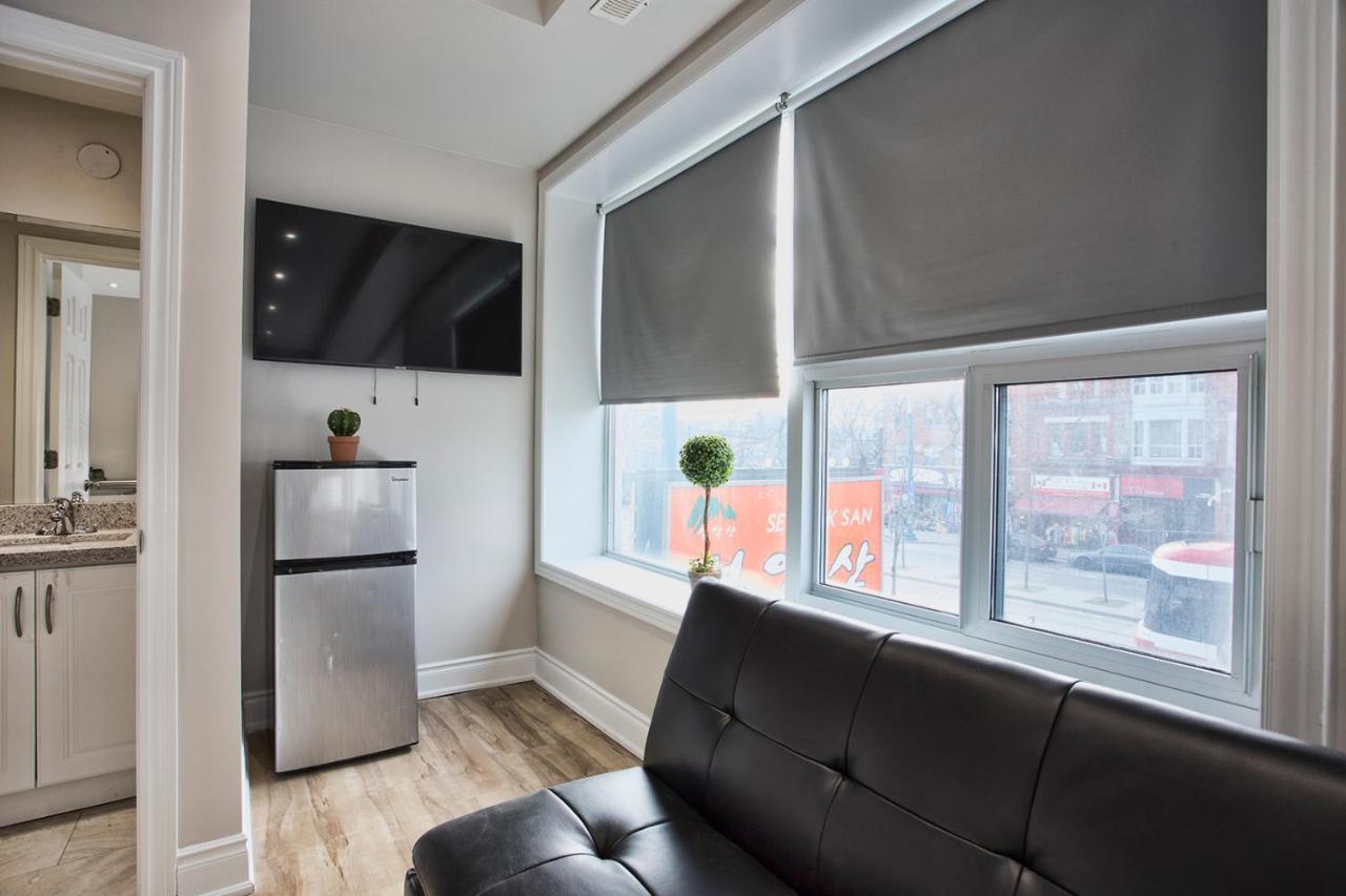Toronto Rooms And Suites 외부 사진