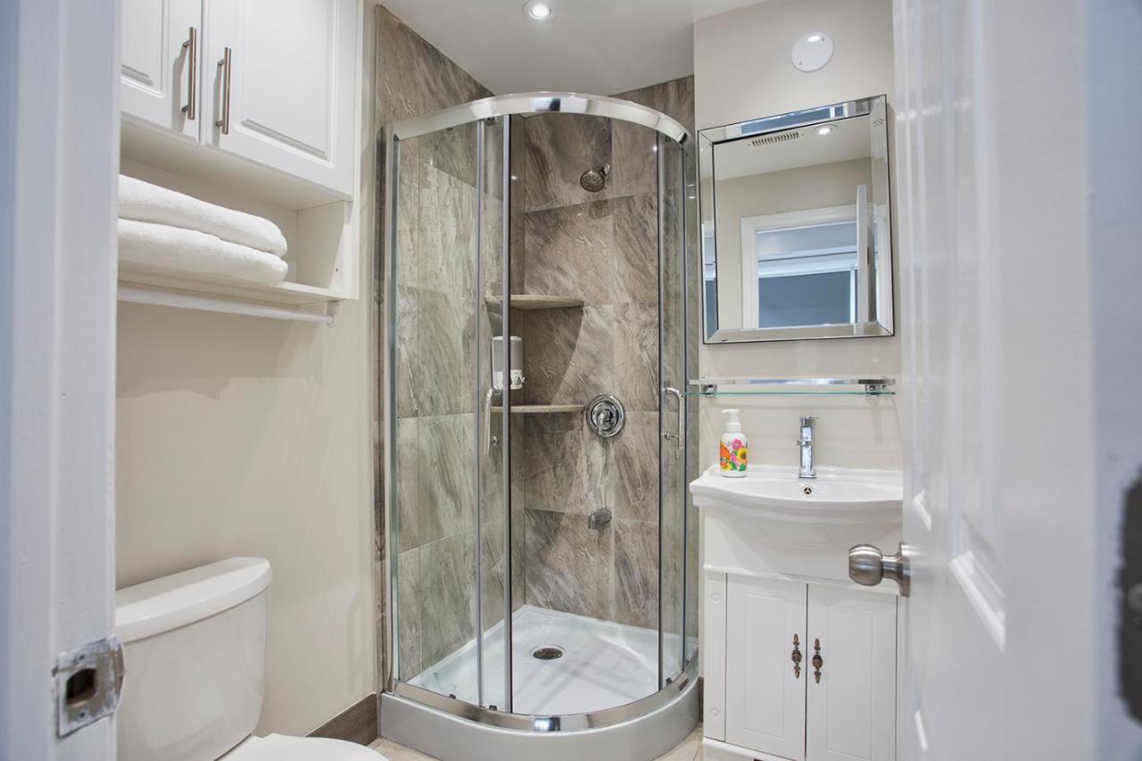 Toronto Rooms And Suites 외부 사진