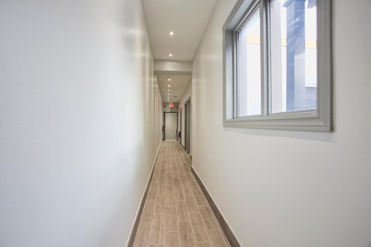 Toronto Rooms And Suites 외부 사진