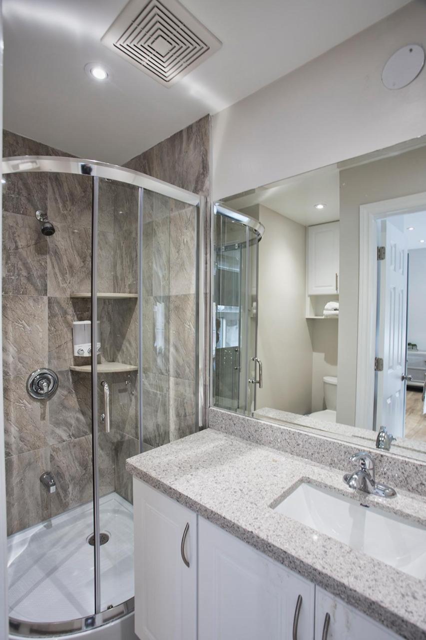 Toronto Rooms And Suites 외부 사진