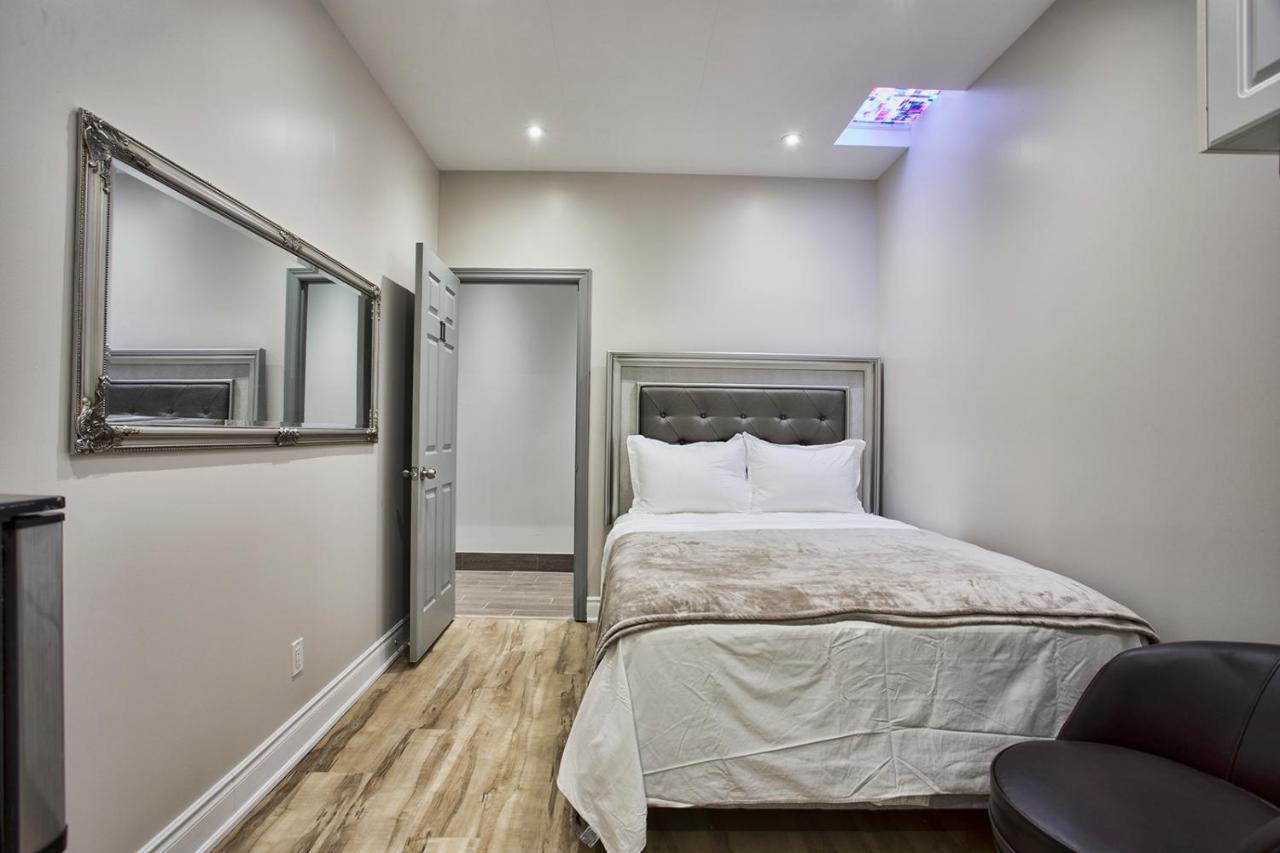 Toronto Rooms And Suites 외부 사진