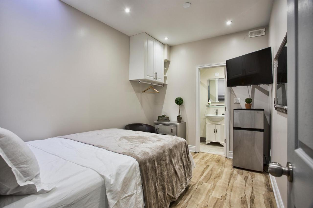 Toronto Rooms And Suites 외부 사진