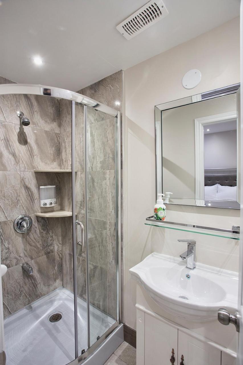 Toronto Rooms And Suites 외부 사진