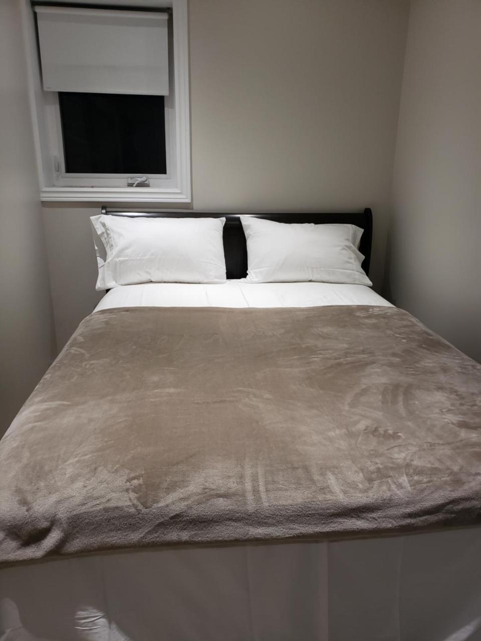 Toronto Rooms And Suites 외부 사진