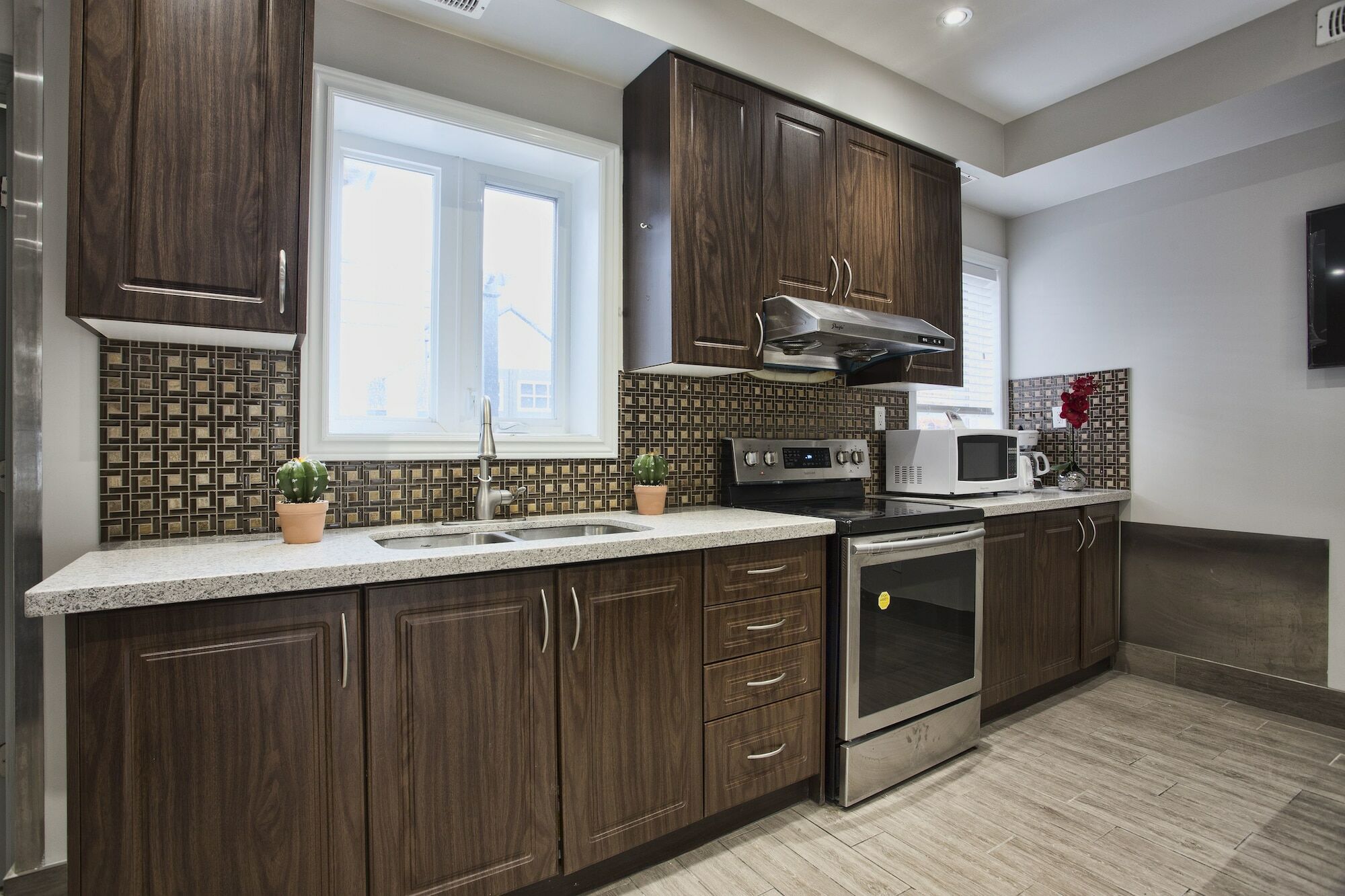 Toronto Rooms And Suites 외부 사진